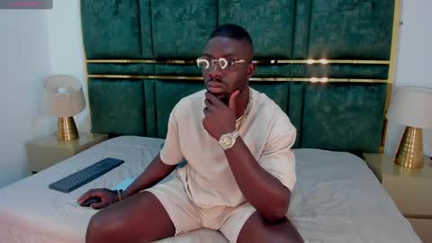 LEANDRO online show from 01/22/25, 12:38