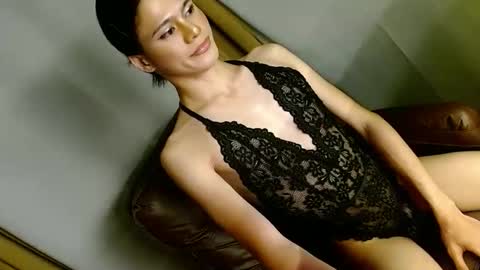 Snapshot of latrina_ chatting on 04/04/26, 10:40 latrina_ online show from 04/04/26, 10:40