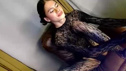 Snapshot of latrina_ chatting on 04/24/26, 01:02 latrina_ online show from 04/24/26, 01:02