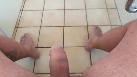 Snapshot of latti40 chatting on 04/10/26, 08:41 latti40 online show from 04/10/26, 08:41