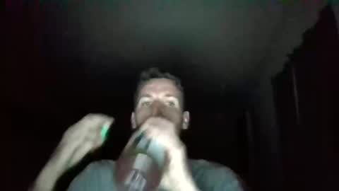 Snapshot of latvianhammer302 chatting on 10/21/25, 10:43 latvianhammer302 online show from 10/21/25, 10:43