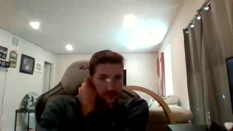 Snapshot of latvianhammer302 chatting on 11/06/25, 02:29 latvianhammer302 online show from 11/06/25, 02:29