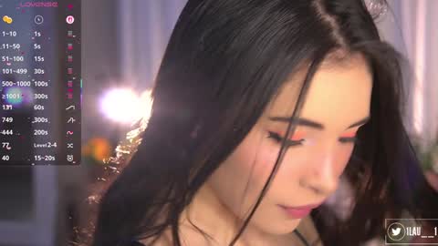 Snapshot of lau__1 chatting on 11/21/25, 11:14 IG 1lau 1 X 1lau 1 online show from 11/21/25, 11:14