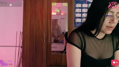 Snapshot of laujgray chatting on 03/15/26, 09:26 laujgray online show from 03/15/26, 09:26