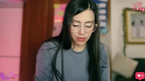 Snapshot of laujgray chatting on 03/27/26, 04:07 laujgray online show from 03/27/26, 04:07