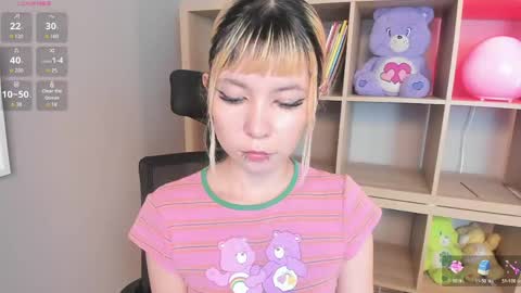 Snapshot of laukyubey1 chatting on 04/17/26, 08:56 laukyubey1 online show from 04/17/26, 08:56
