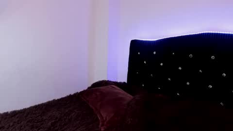 Lau Miller online show from 12/14/25, 12:38