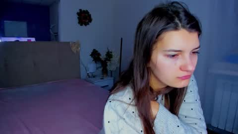 Snapshot of laura__leee chatting on 01/11/26, 06:18 Laura online show from 01/11/26, 06:18