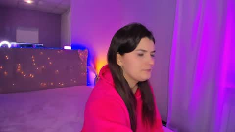 Snapshot of laura__leee chatting on 04/11/26, 07:45 Laura online show from 04/11/26, 07:45