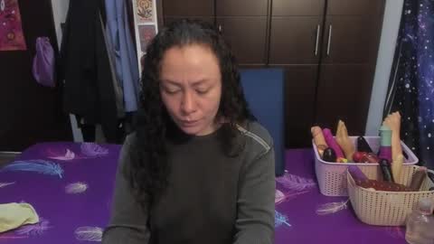 Snapshot of laura_anal_ chatting on 01/14/26, 04:45 Wen online show from 01/14/26, 04:45