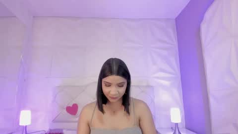 Laura online show from 02/24/25, 07:09