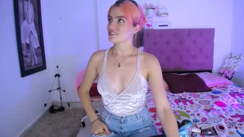 LAURA online show from 12/09/24, 02:06