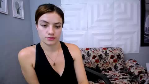 LAURA online show from 02/11/26, 07:08