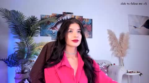 Laura online show from 09/24/25, 07:50