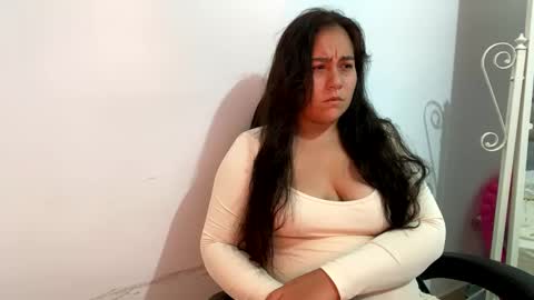 laura online show from 09/23/25, 11:08