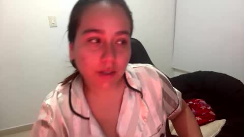 laura online show from 12/04/25, 12:31