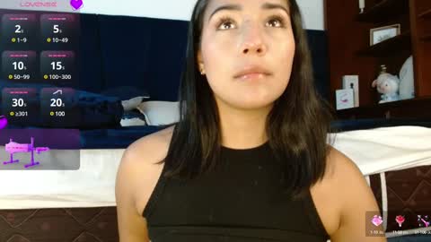 lLAURA online show from 02/26/25, 10:09