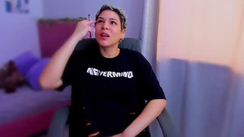 Laura Rose online show from 11/21/25, 04:38