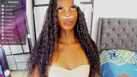 laura_sexo11 online show from 10/26/25, 08:09