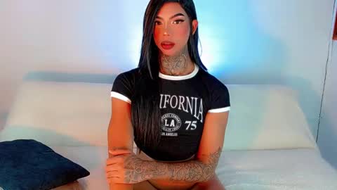 Laura online show from 02/22/25, 11:46