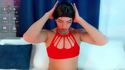 Laura online show from 11/20/25, 07:30