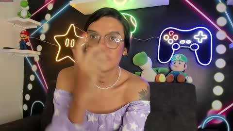 lauraagomezz__ online show from 03/05/25, 01:52