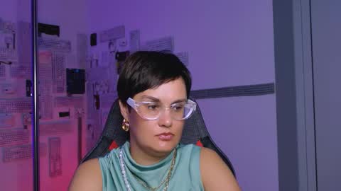 Snapshot of lauradavidsons chatting on 09/13/25, 09:53 lauradavidsons online show from 09/13/25, 09:53