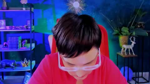 Snapshot of lauradavidsons chatting on 11/26/25, 12:28 lauradavidsons online show from 11/26/25, 12:28