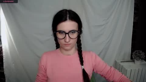 Laura online show from 01/21/25, 03:21