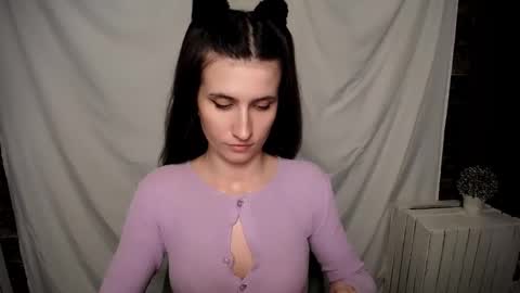 Laura online show from 02/14/25, 10:07