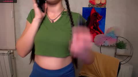 Laura online show from 11/14/25, 08:57