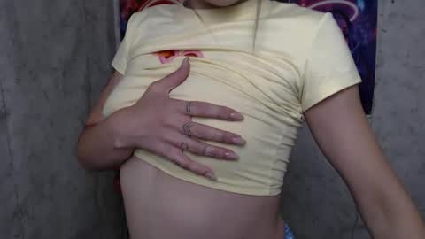 Laura online show from 06/01/26, 05:31
