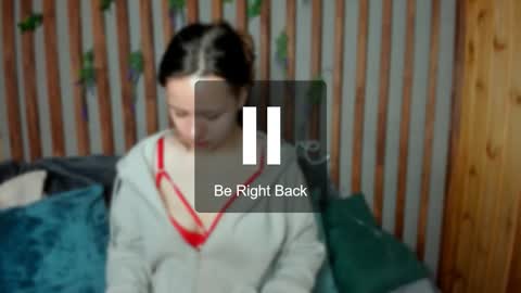 Laura online show from 09/14/25, 01:16