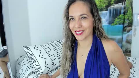 Laura online show from 01/19/26, 08:51