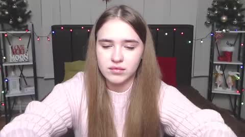 LauraHlot online show from 01/14/25, 10:12