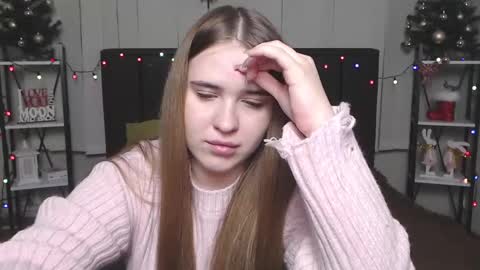 LauraHlot online show from 01/15/25, 01:56