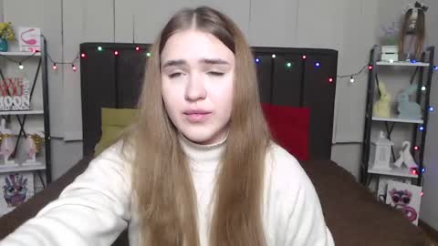 LauraHlot online show from 01/19/25, 10:28