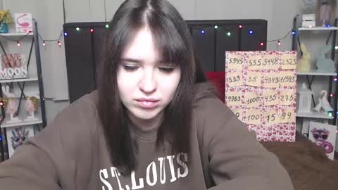 LauraHlot online show from 02/01/25, 10:23