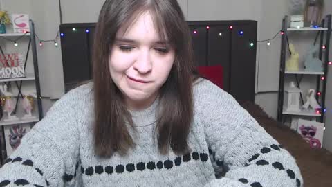 LauraHlot online show from 02/09/25, 09:06