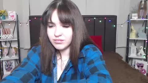LauraHlot online show from 02/10/25, 09:47