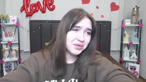 LauraHlot online show from 02/14/25, 01:34