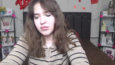 LauraHlot online show from 02/20/25, 03:23