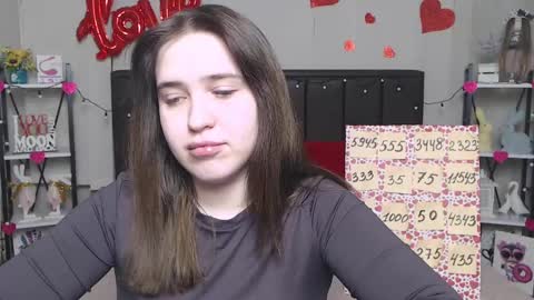 LauraHlot online show from 03/01/25, 06:11