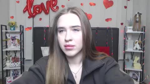 LauraHlot online show from 02/03/26, 06:11