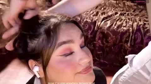 Snapshot of lauralei_01 chatting on 12/05/25, 04:58 Laura and Phillipe SEE YOU AGAIN ON JANUARY 12 2025 HAPPY NEW YEAR online show from 12/05/25, 04:58