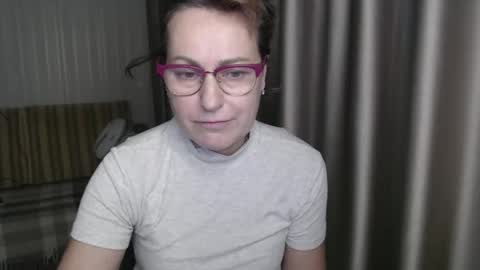 Lauraoven1 online show from 01/14/25, 05:45