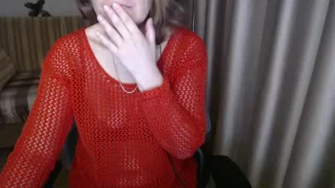 Lauraoven1 online show from 03/05/25, 07:16