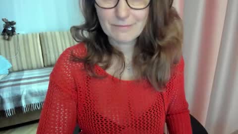 Snapshot of lauraoven1 chatting on 03/26/26, 08:09 Lauraoven1 online show from 03/26/26, 08:09