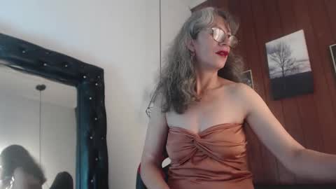 Laura Sofia online show from 02/24/26, 01:58