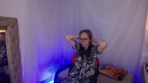 Snapshot of laurasofia45 chatting on 04/09/26, 10:20 Laura Sofia online show from 04/09/26, 10:20